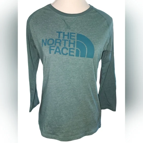 The North Face Women's Half Dome Long Sleeve Top Size Small - EUC - Picture 1 of 8